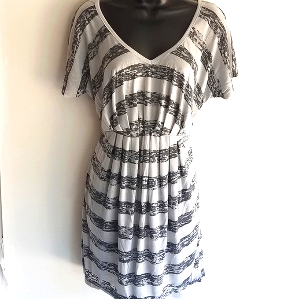 La Moda Beachwear V-Surplus neckline Dress